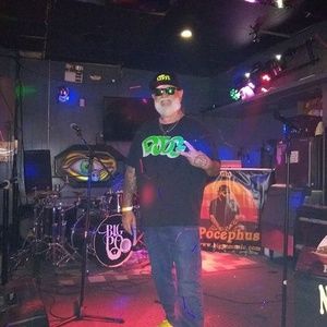 Meet your Posher, Brad